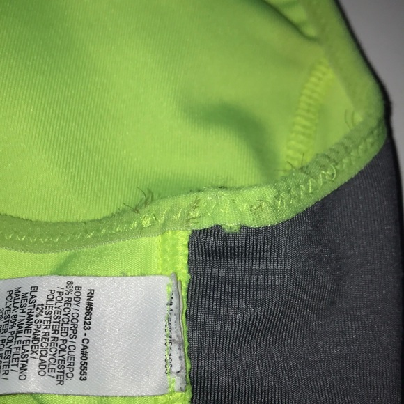 Nike Dri-Fit XS Sportsbra - Picture 6 of 7